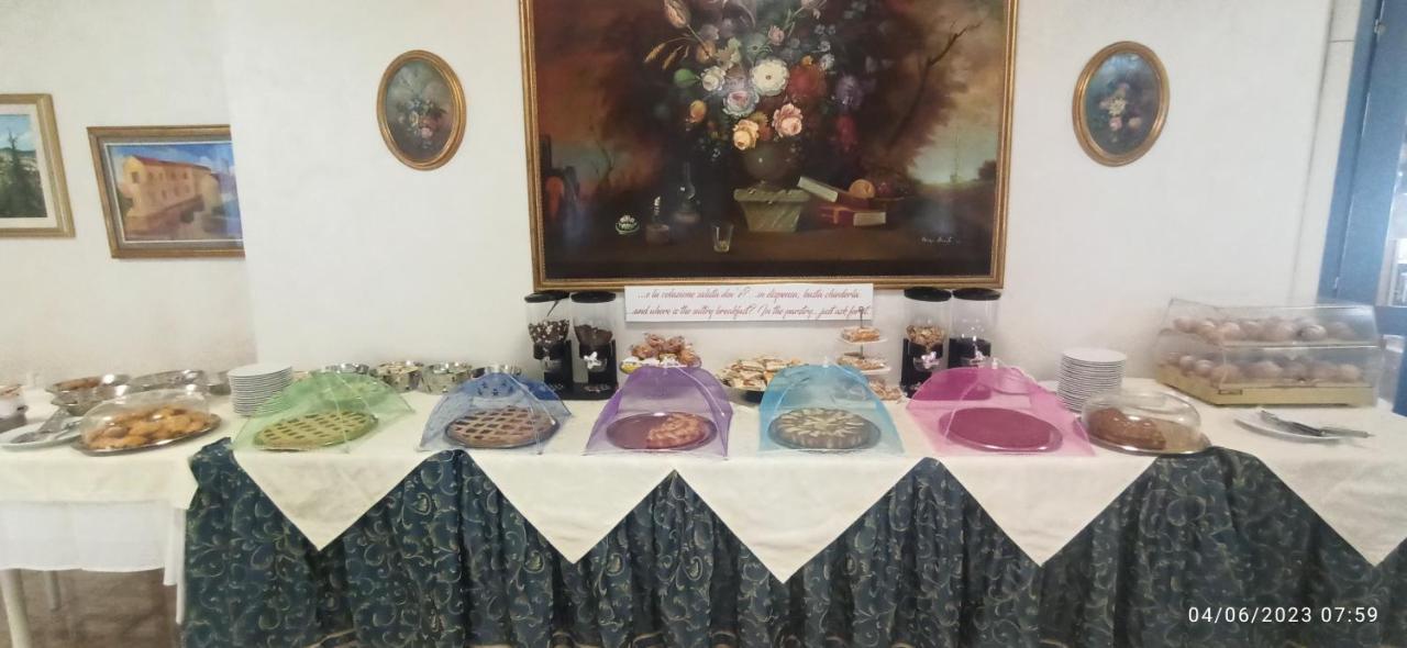 King Hotel Fiuggi Dış mekan fotoğraf