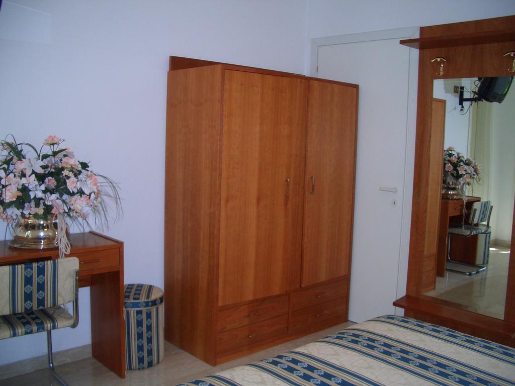 King Hotel Fiuggi Dış mekan fotoğraf