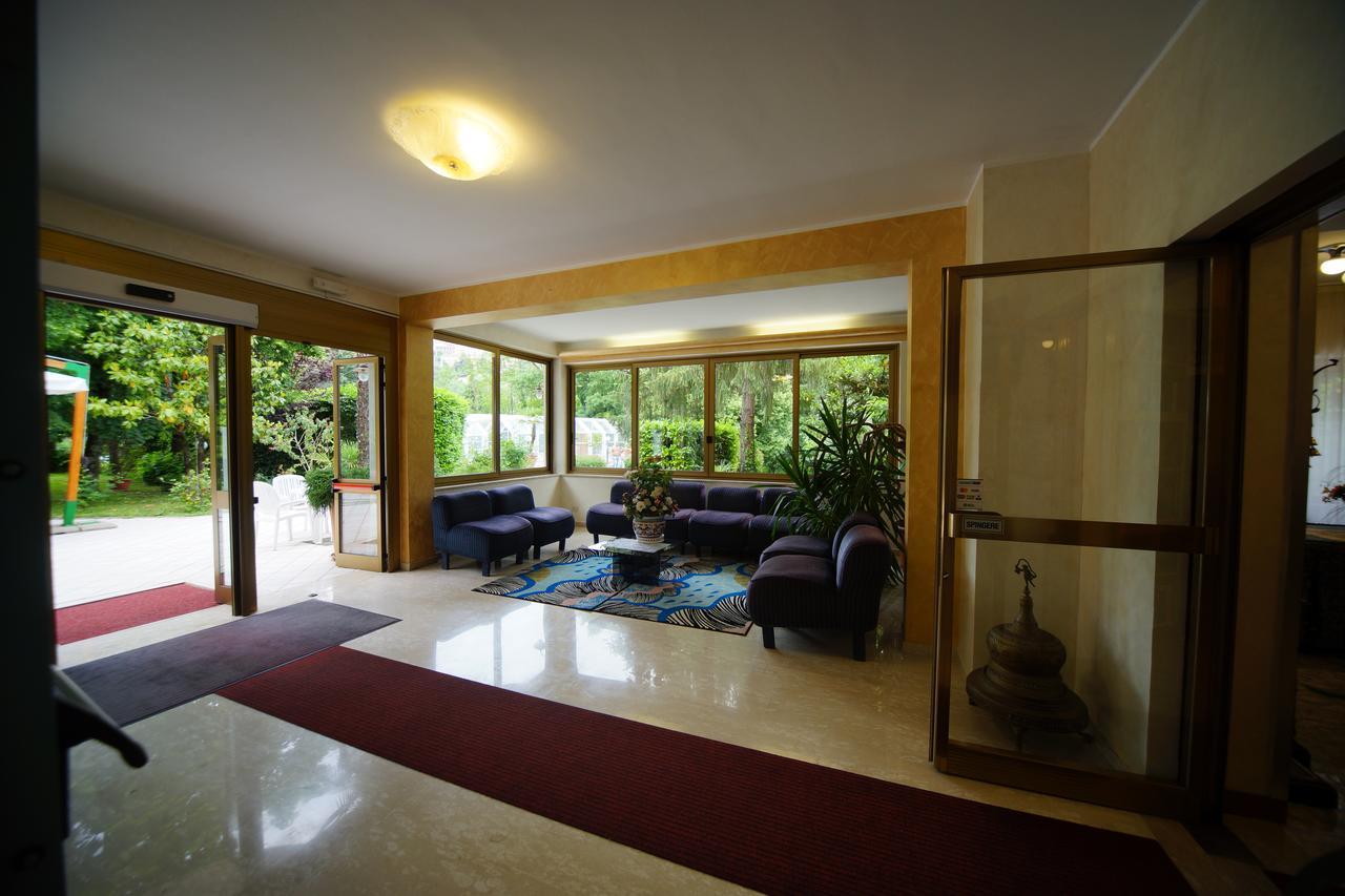 King Hotel Fiuggi Dış mekan fotoğraf