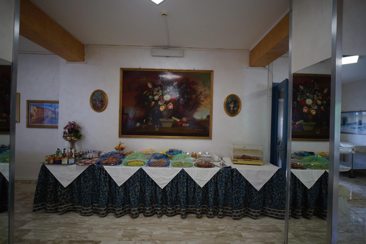King Hotel Fiuggi Dış mekan fotoğraf